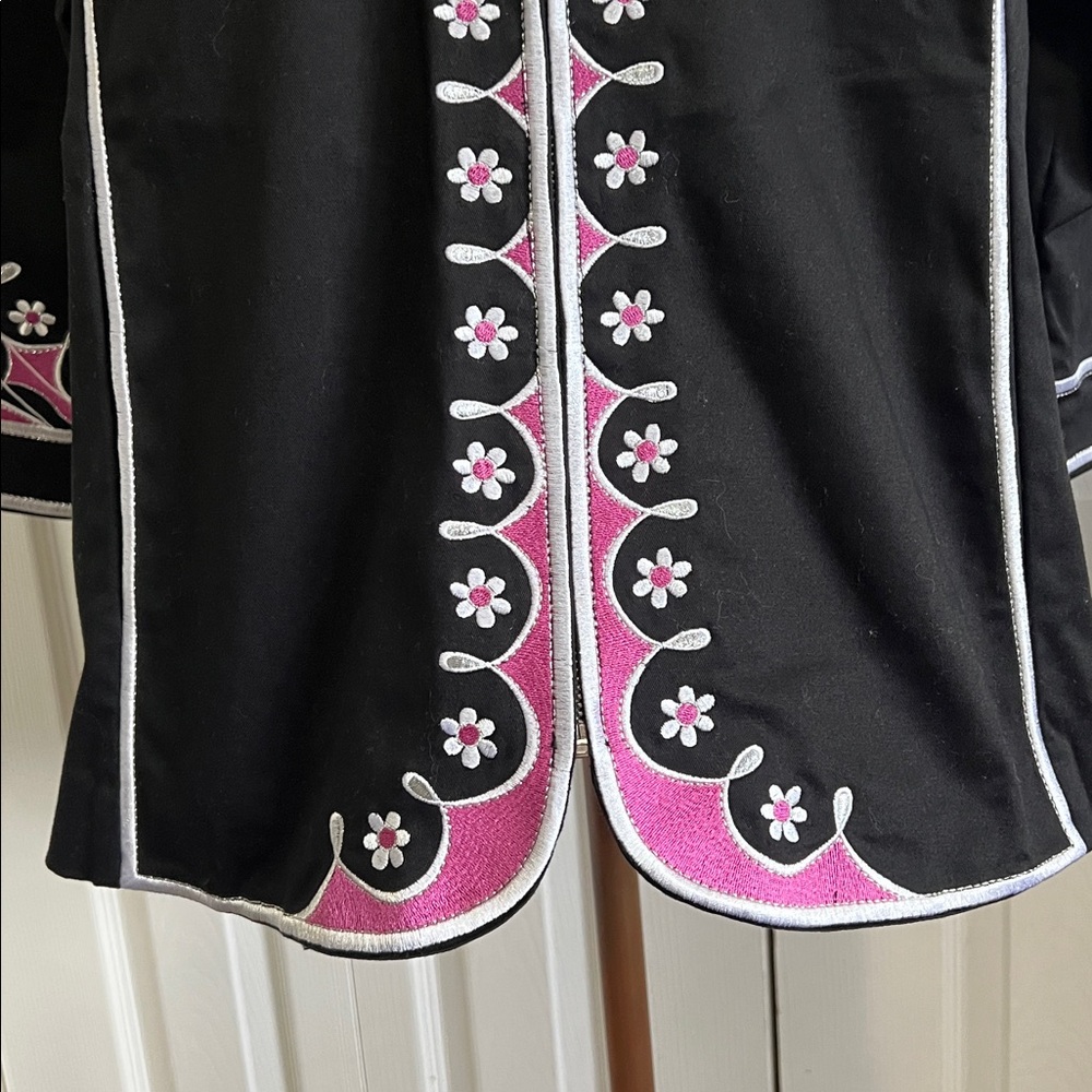 Bob Mackie Wearable Art Black, Pink Floral Embroidered Retro Zip Jacket Size 3X - Picture 5 of 16